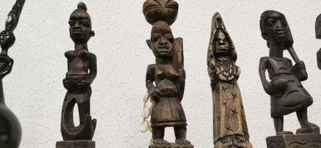 Imagens de Madeira Africanas: Expressões Autênticas para o Culto de Orixá 3