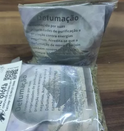 Defumação por Peso: Purifique Seu Espaço com Uma Limpeza Completa e Energizante
