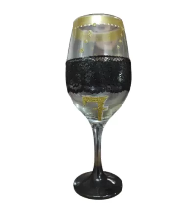 Taça de Pombogira: Rosa e Tridentes, Elegância Encantadora 9