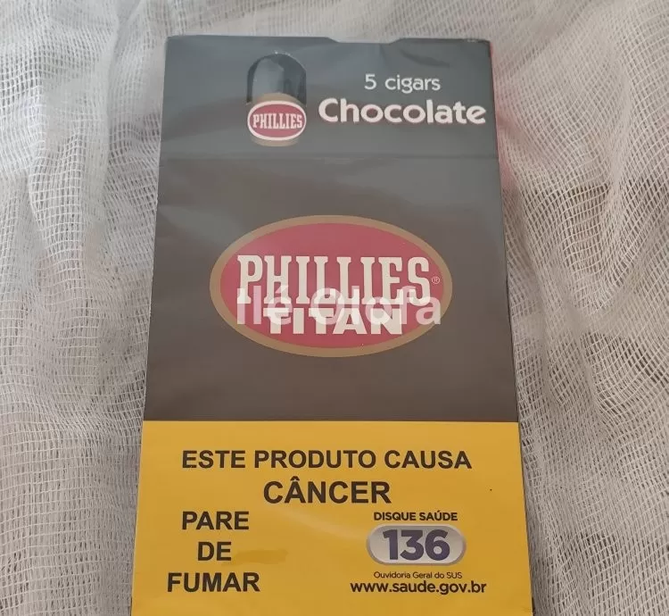 Charuto Phillipies Titan Chocolate: Fumaça Aromática para Rituais, Conexão e Celebração