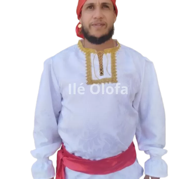 Camisa Cigana: Expressão de Liberdade, Movimento e Tradição