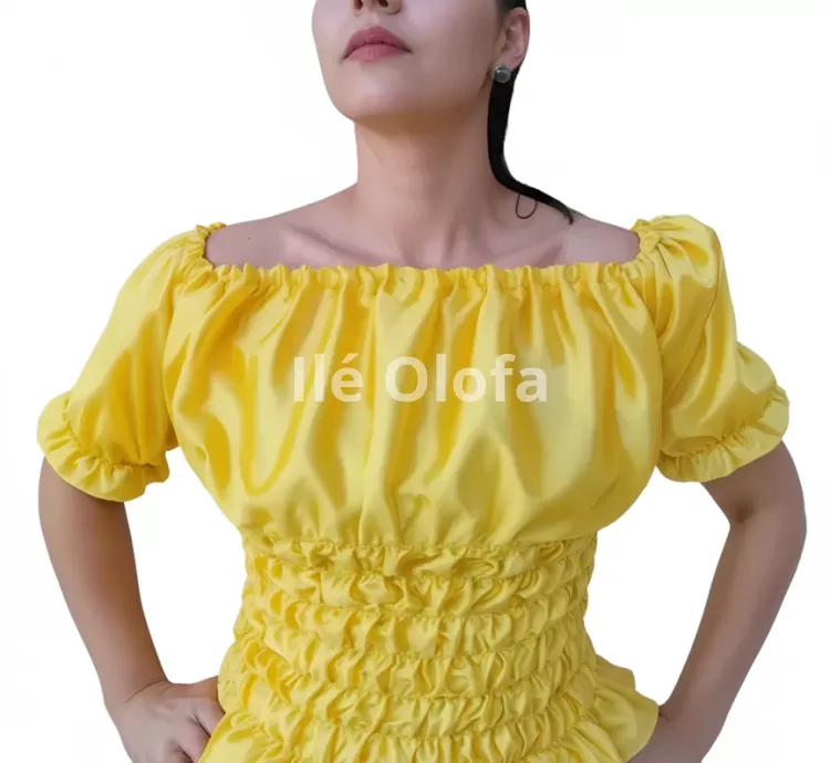 Top Ciganinha: Leveza e Expressão no Vestir Tradicional