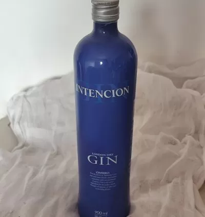 Gim Intencion Seco Garrafa 900mL: Bebida Aromática para Rituais, Intenções e Celebrações
