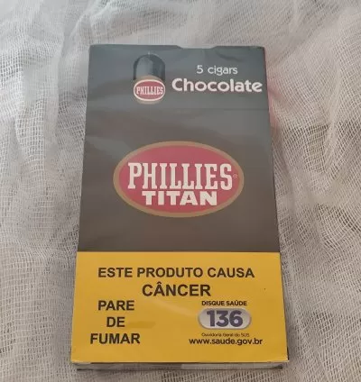 Charuto Phillipies Titan Chocolate: Fumaça Aromática para Rituais, Conexão e Celebração