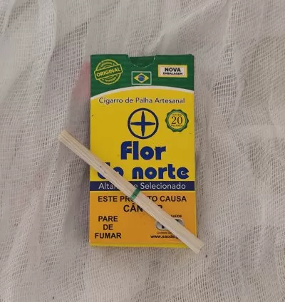 Palheiro Artesanal Flor do Norte Tradicional 20 Unidades: Fumaça Ritualística para Conexão e Firmeza