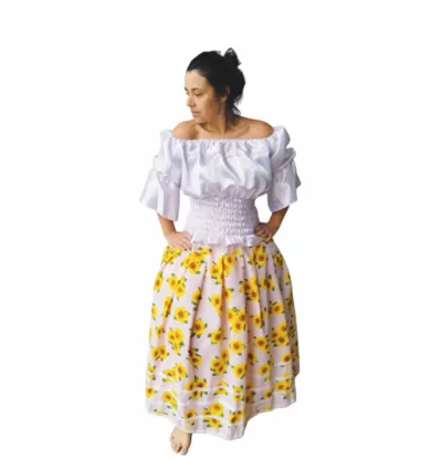 Top Ciganinha: Leveza e Expressão no Vestir Tradicional